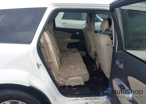 2016 Dodge Journey Sxt z USA, uszkodzony, nr VIN 3C4PDCBB4GT104099